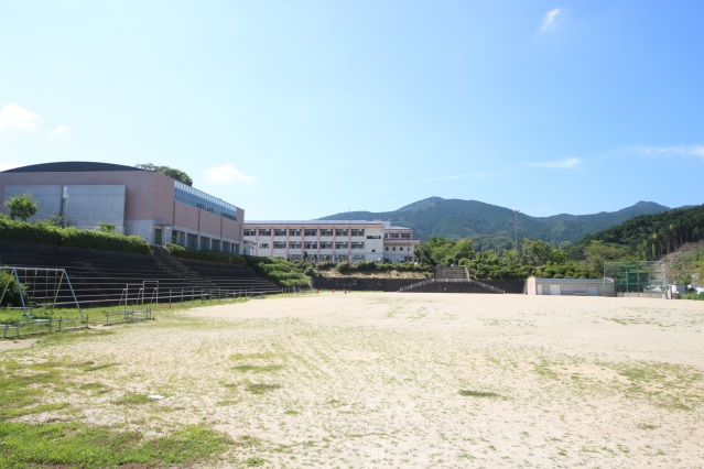 小学校　榛原東小学校（小学校）まで1375m