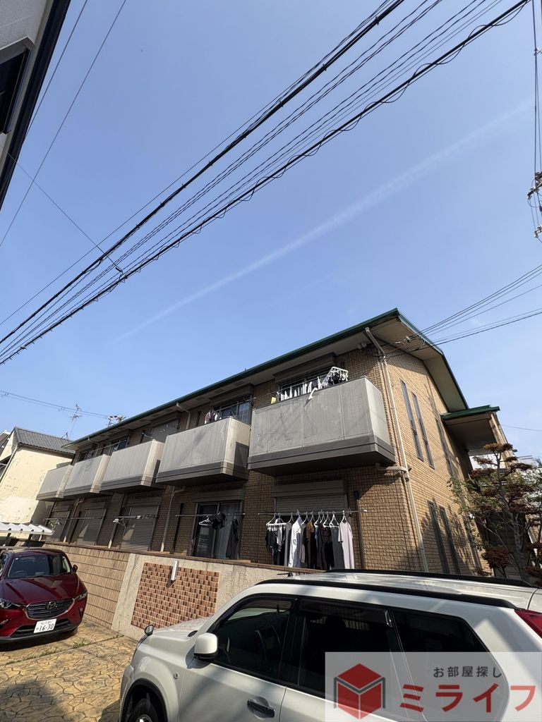 建物外観　管理の行き届いた、清潔感あふれる外観