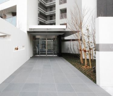 エントランス　共用部分も大変綺麗★