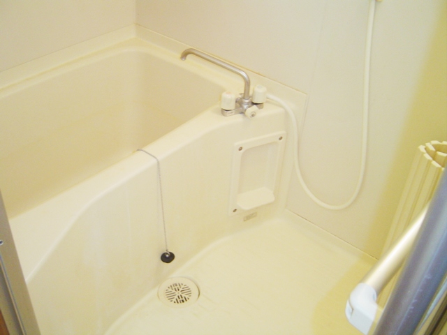 バス・シャワールーム　同物件別号室