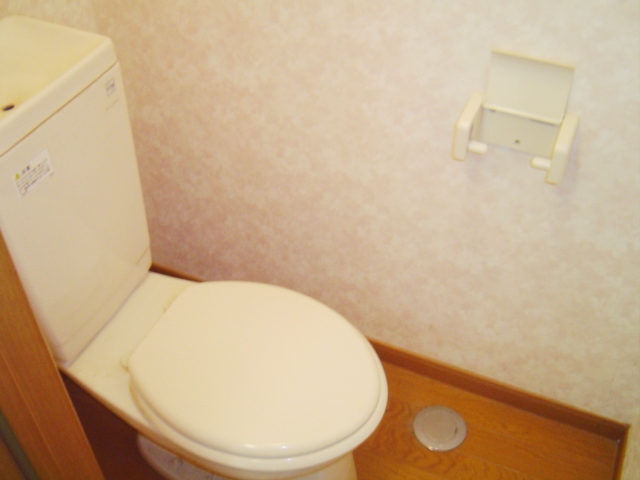 トイレ　同物件別号室