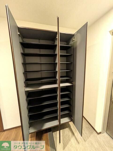 玄関　収納