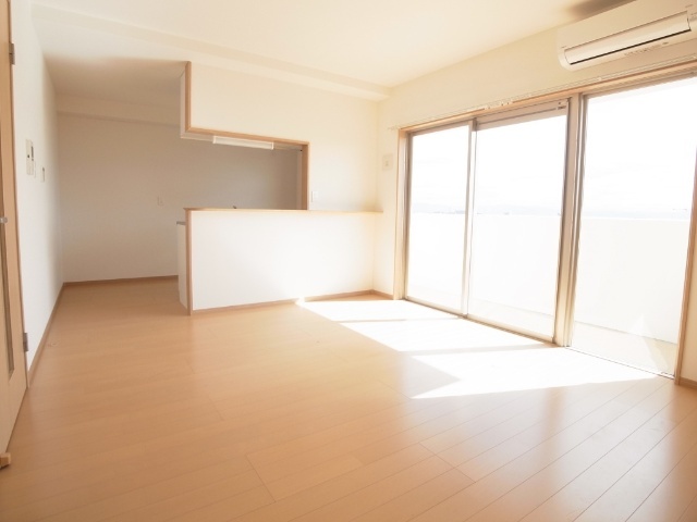 居室・リビング　同型タイプ