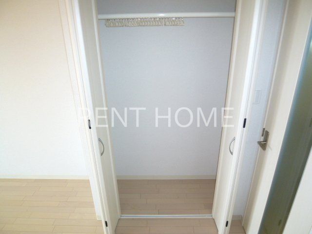 収納　クローゼット付きです。