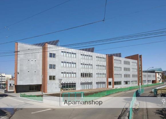 小学校　東札幌小学校（小学校）まで447m