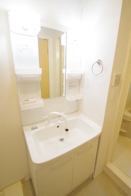 洗面設備　★お部屋探しは、タウンハウジング多摩センター店へ★