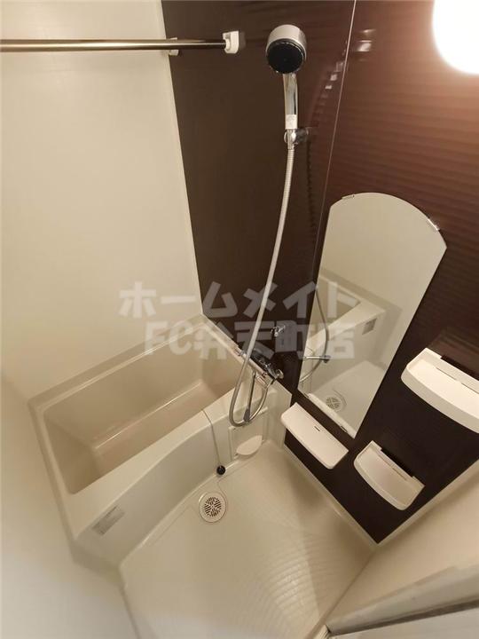 バス・シャワールーム　お風呂です