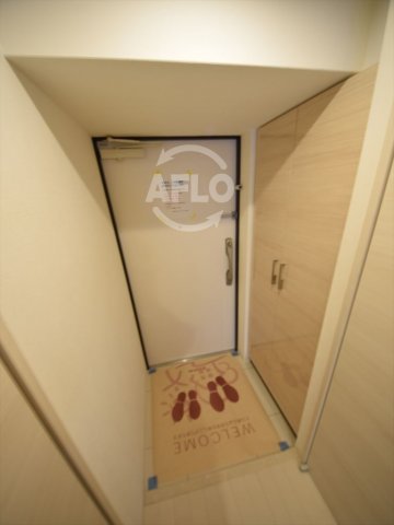 玄関　ノーブルコート堺筋本町　玄関