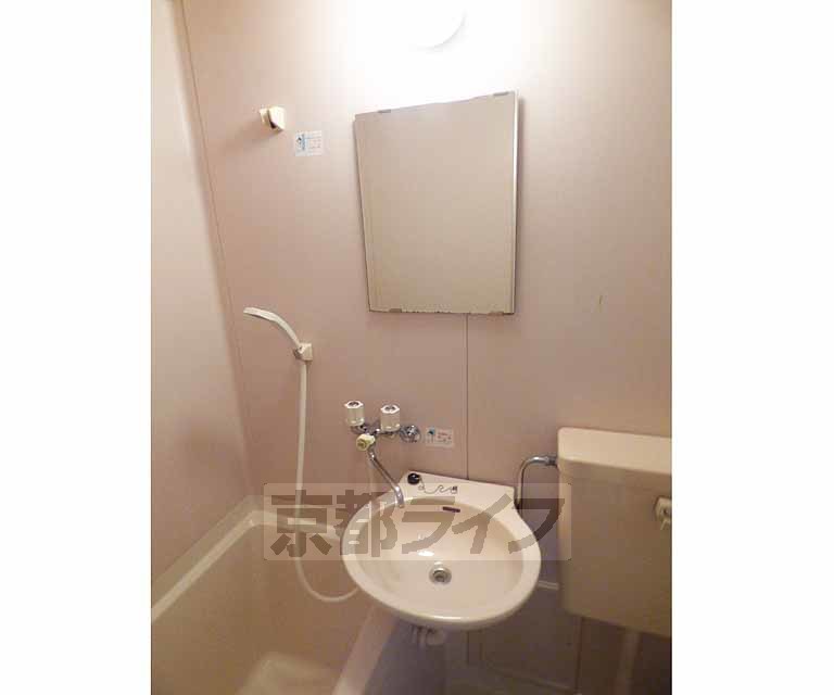 洗面設備　清潔感があります