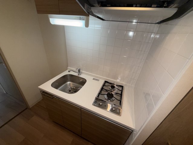 キッチン　同物件別部屋写真