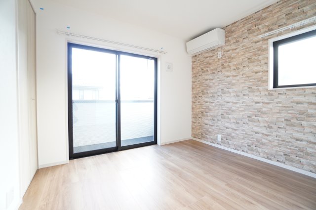 居室・リビング　※同物件・同タイプの写真です。