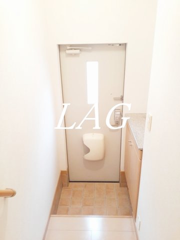 玄関　玄関です。