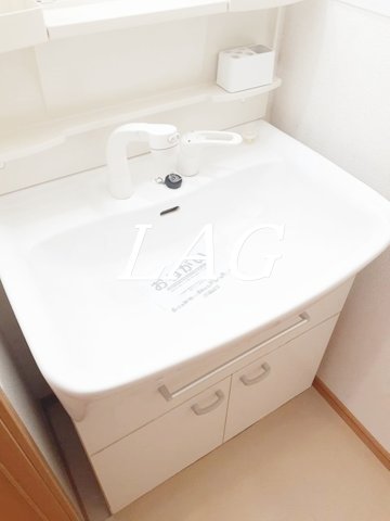 洗面設備　洗面台です。