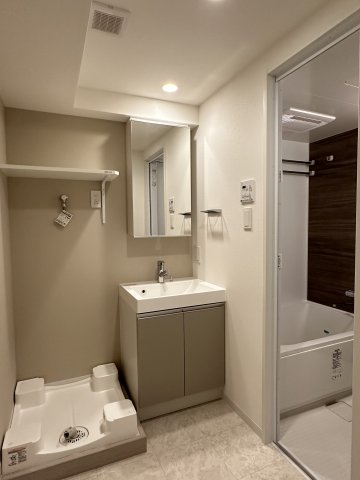 洗面設備　※参考写真