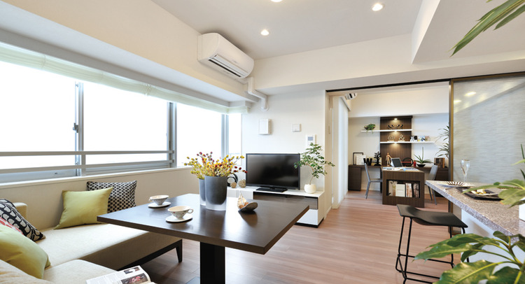 居室・リビング　家具は参考の物になります