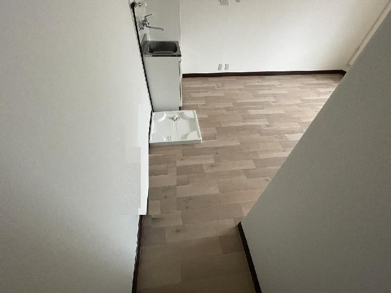 その他設備　内装は別部屋の参考写真です。