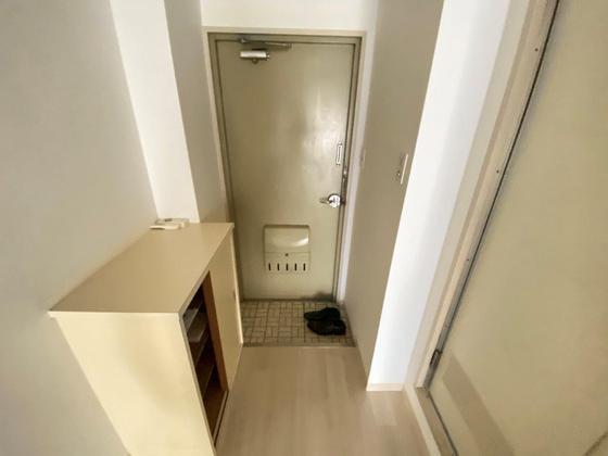 玄関　※別部屋の写真です