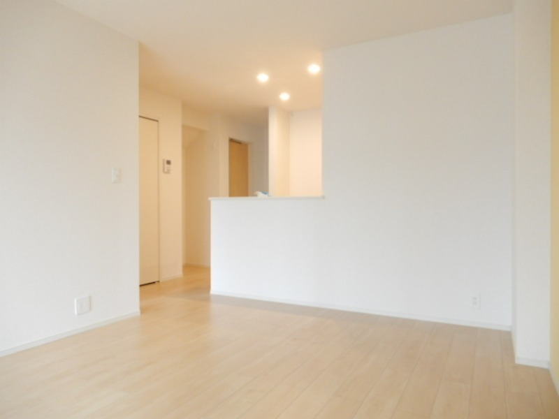 居室・リビング　図面と現状に相違がある場合には現状を優先