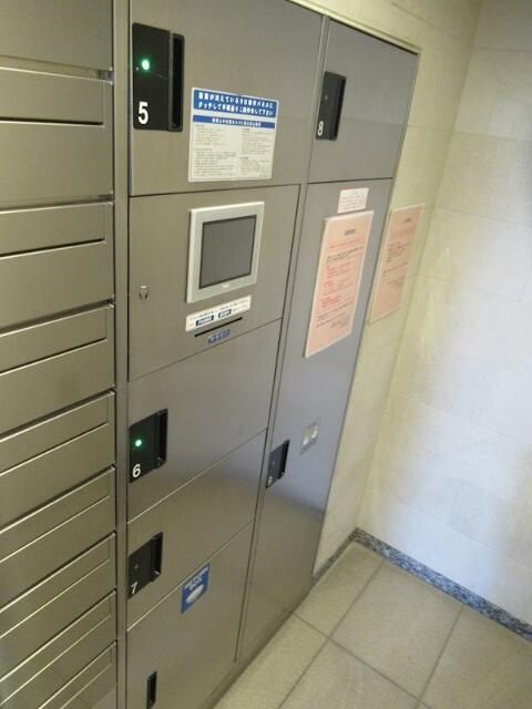 その他共有部分　宅配ＢＯＸ付♪不在時でも荷物のお預かり可能◎！