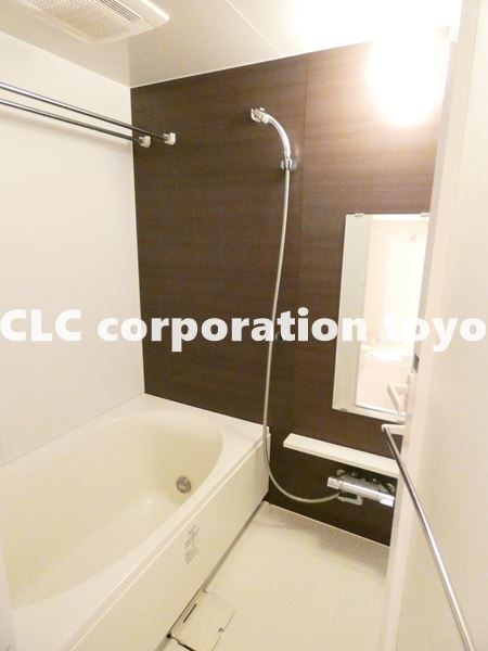 バス・シャワールーム　同仕様参考写真