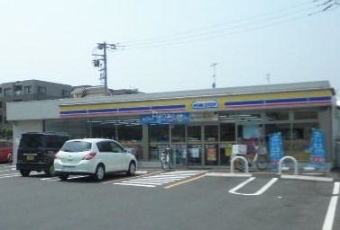 コンビニ　ミニストップ前原東3丁目店（コンビニ）まで430m