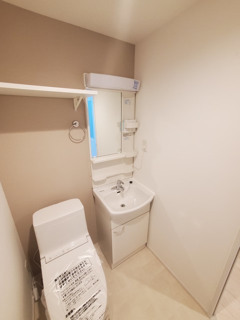 洗面設備　同施工会社の参考写真です