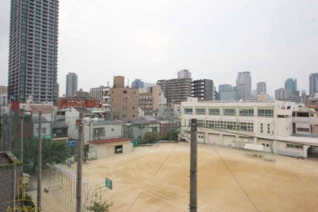 眺望　晋栄一番館