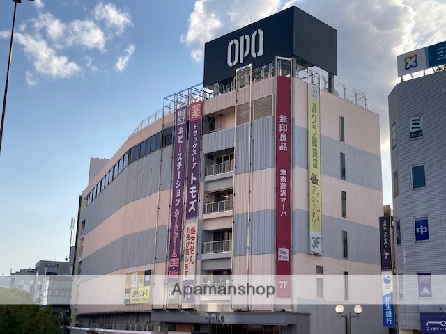 ショッピングセンター　湘南藤沢オーパ（ショッピングセンター）まで412m