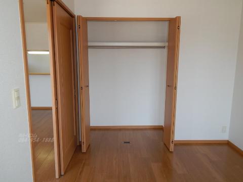 収納　クローゼット