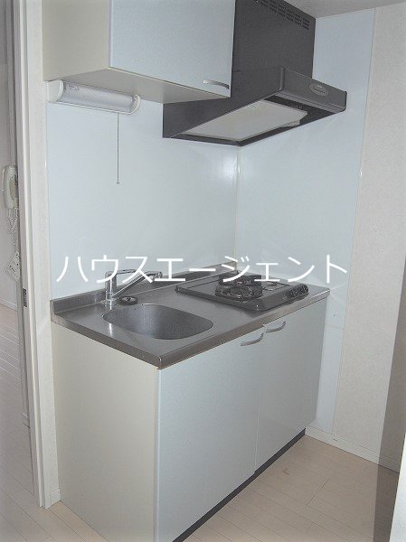 キッチン　２口システムキッチン、すぐにお料理できます。※参考画像