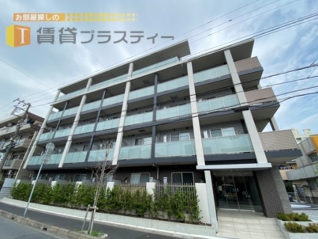 建物外観　シックな外観で威風堂々と。