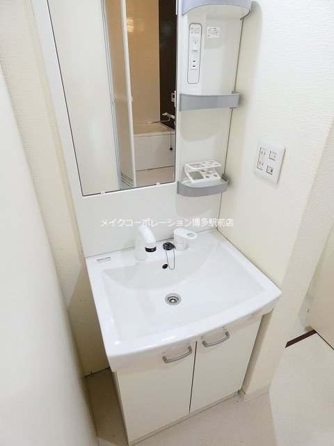 洗面設備　※写真参考現状優先