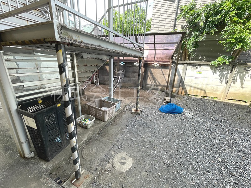 その他共有部分　敷地内にゴミ置き場ございます！
