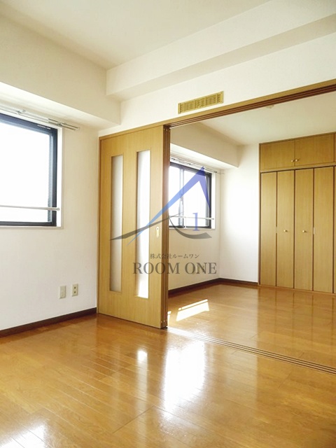 居室・リビング　洋室のお部屋です。
