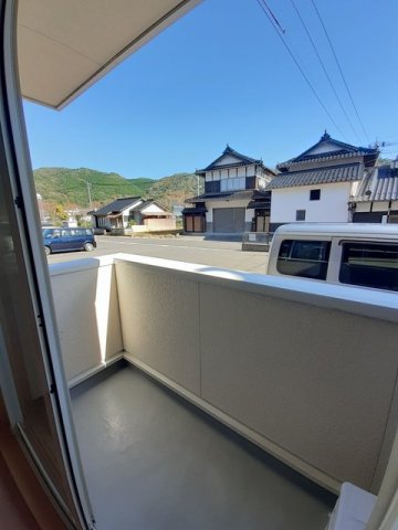 バルコニー　落ち着いた時間を過ごせるバルコニーです