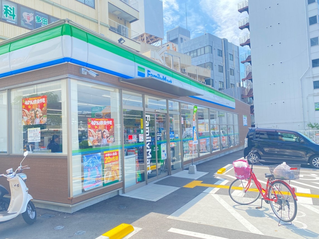 コンビニ　ファミリーマート 泉北深井駅西店（コンビニ）まで352m