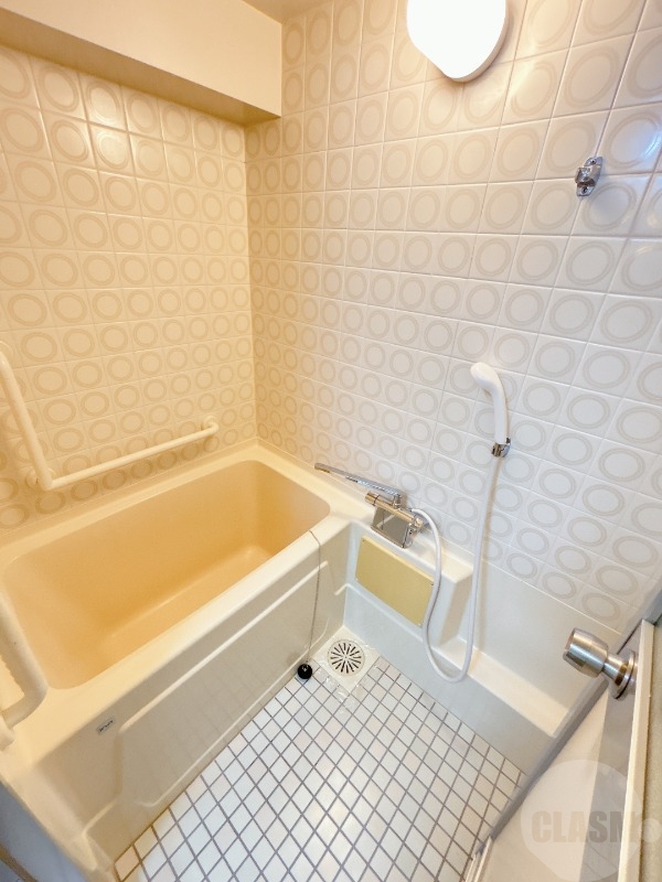 バス・シャワールーム　同タイプ別部屋の写真