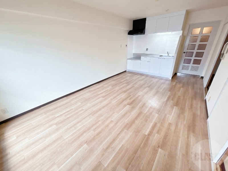 居室・リビング　同タイプ別部屋の写真