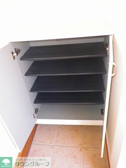 玄関　★同施工タイプイメージ(反転)★