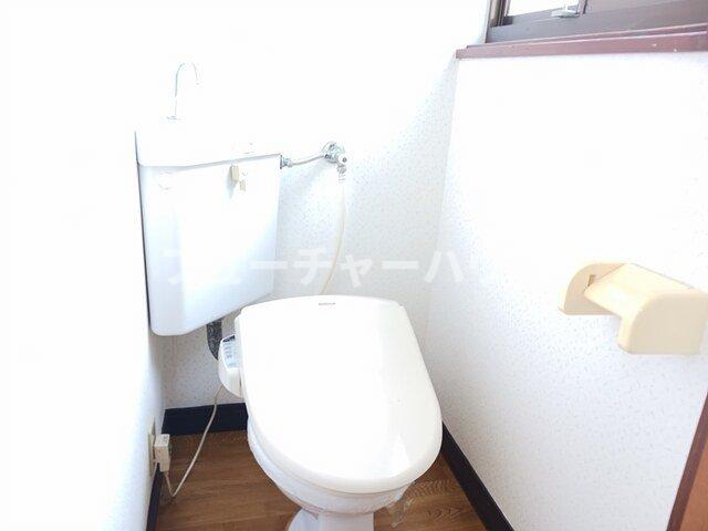 トイレ　トイレもきれいです