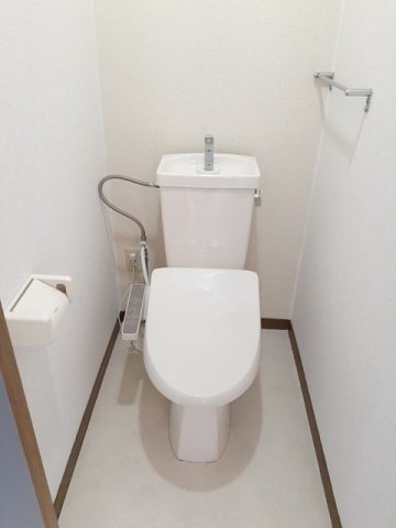 トイレ　コンパクトで使いやすいトイレです