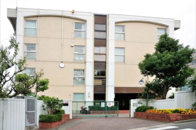中学校　川崎市立枡形中学校（中学校）まで6000m