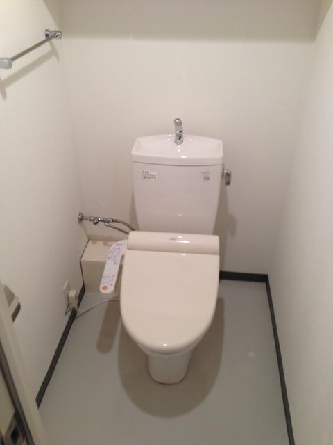トイレ　参考写真