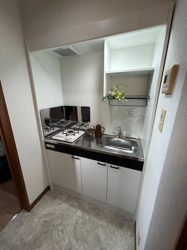 キッチン　別部屋参考用写真