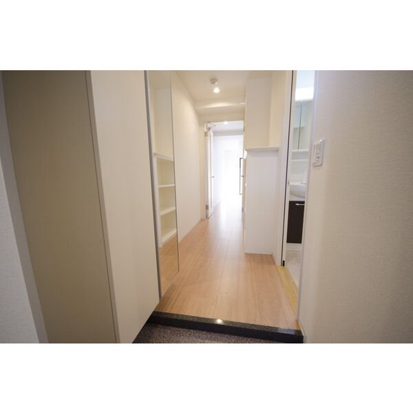 玄関　★見学予約受付中★