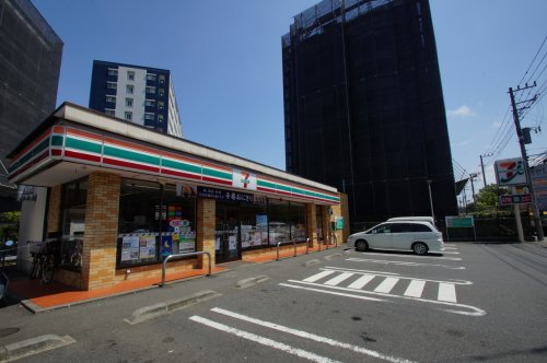 コンビニ　セブンイレブン「川崎中原市ノ坪店」（コンビニ）まで748m