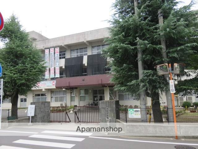 中学校　角野中学校（中学校）まで786m