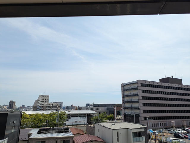 セキュリティ　ＴＶモニター付ドアホン付き♪※同タイプ参考写真