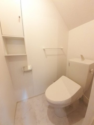 トイレ　清潔感のあるトイレです