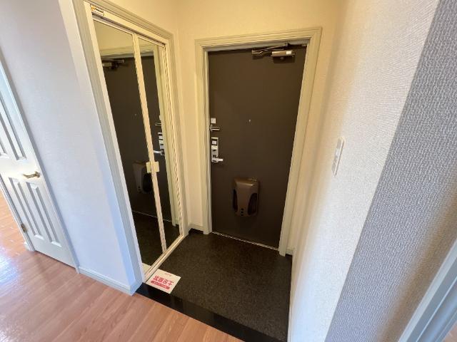 玄関　玄関